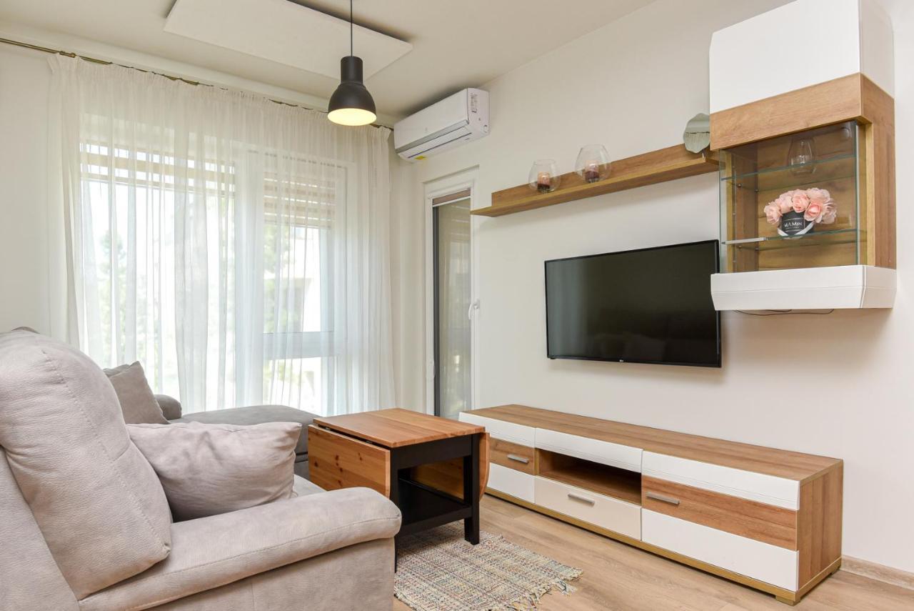 Dianos Apartamentai Palanga Exteriör bild