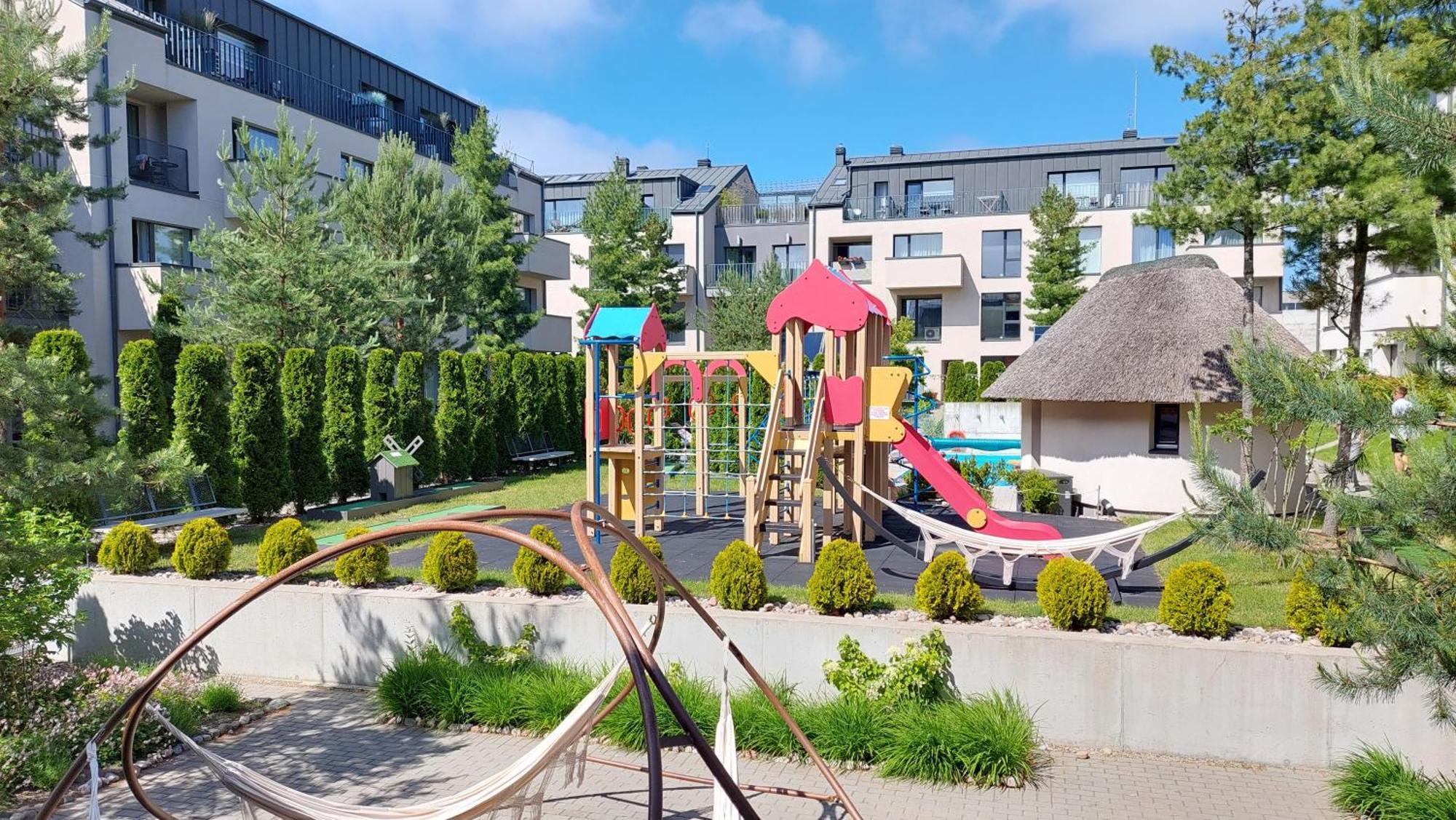 Dianos Apartamentai Palanga Exteriör bild
